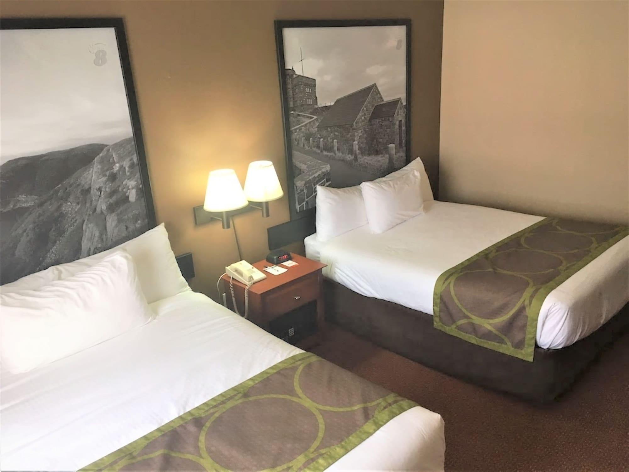 Super 8 By Wyndham St Johns Otel St. John's Dış mekan fotoğraf