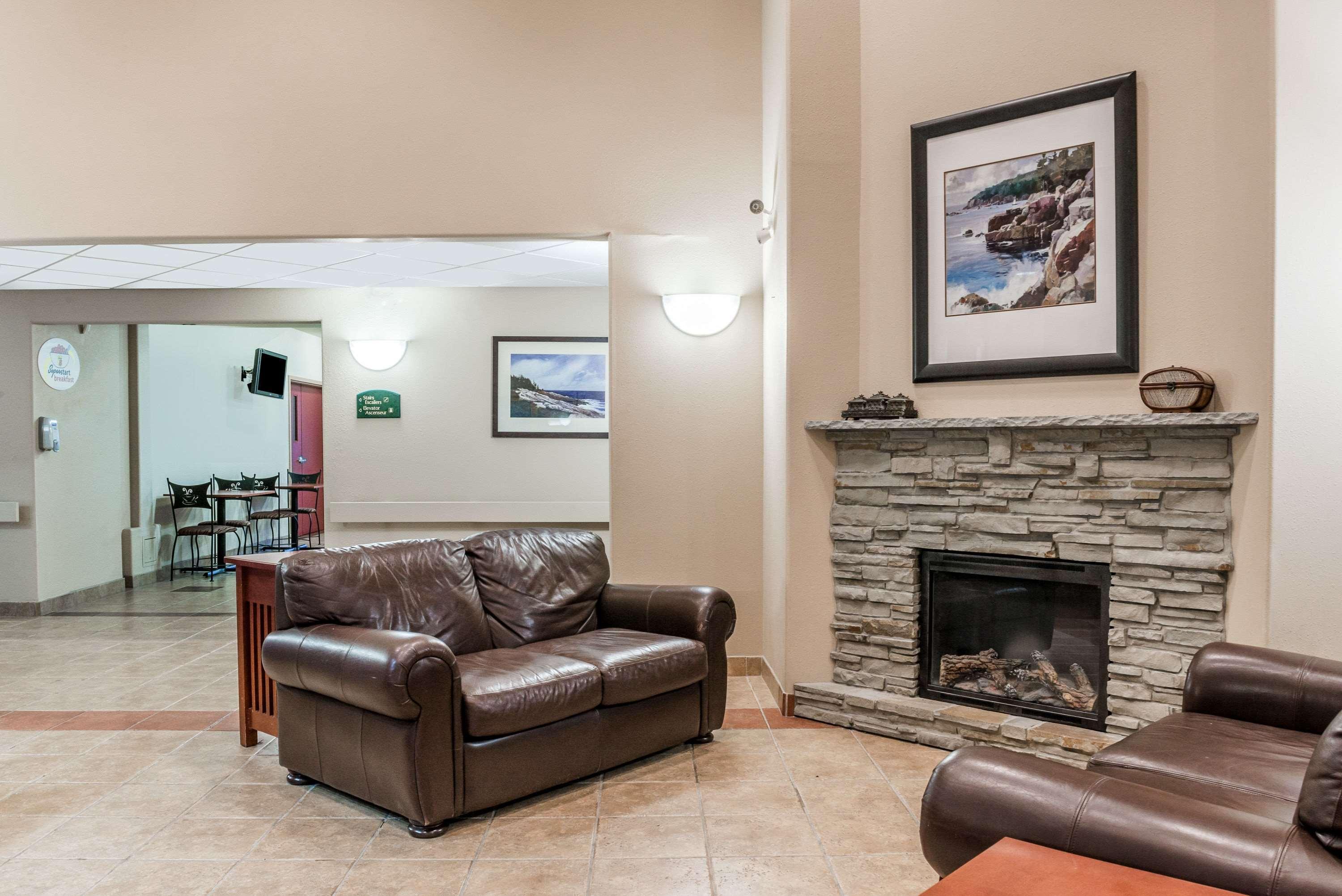 Super 8 By Wyndham St Johns Otel St. John's Dış mekan fotoğraf