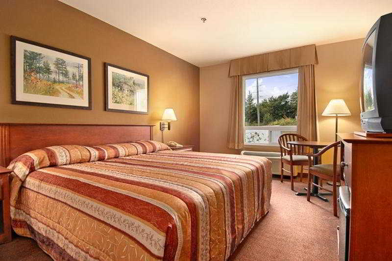 Super 8 By Wyndham St Johns Otel St. John's Dış mekan fotoğraf