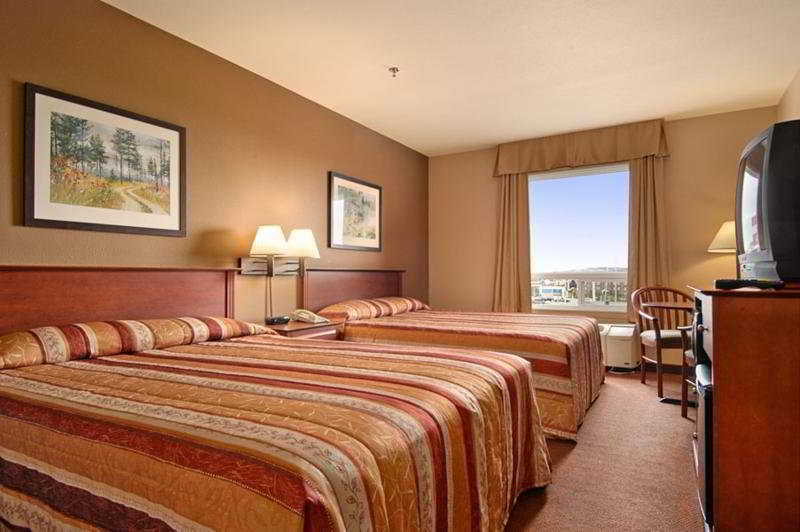 Super 8 By Wyndham St Johns Otel St. John's Dış mekan fotoğraf
