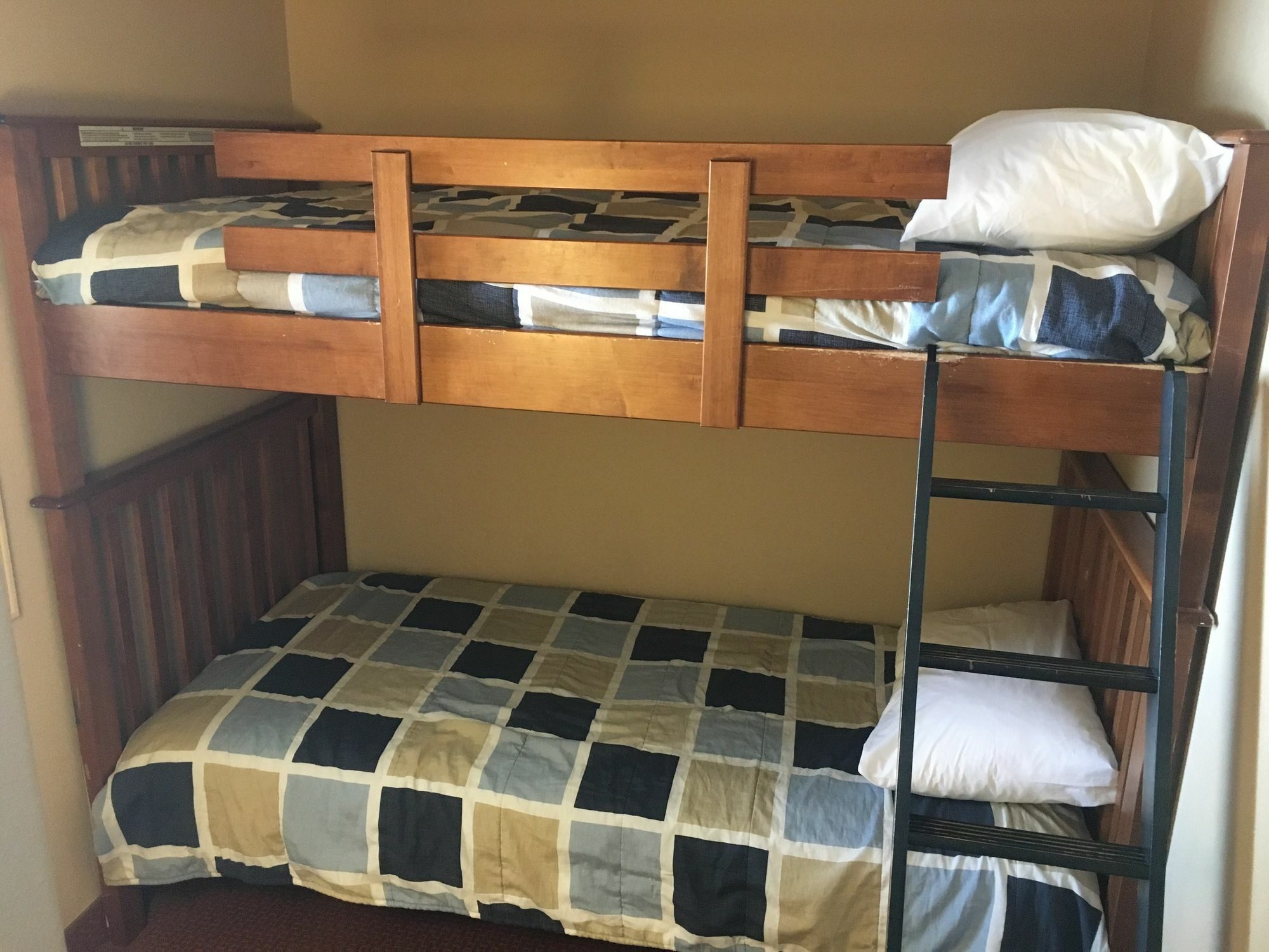 Super 8 By Wyndham St Johns Otel St. John's Dış mekan fotoğraf